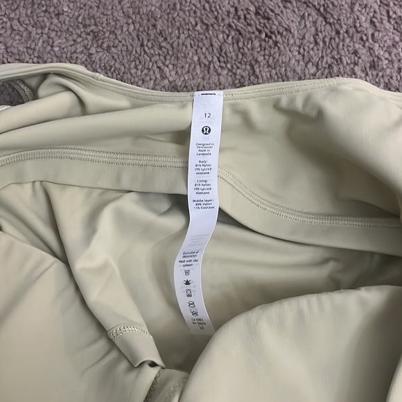 Lululemon Align Tank Dew Green Size 12 - Picture 5 of 6